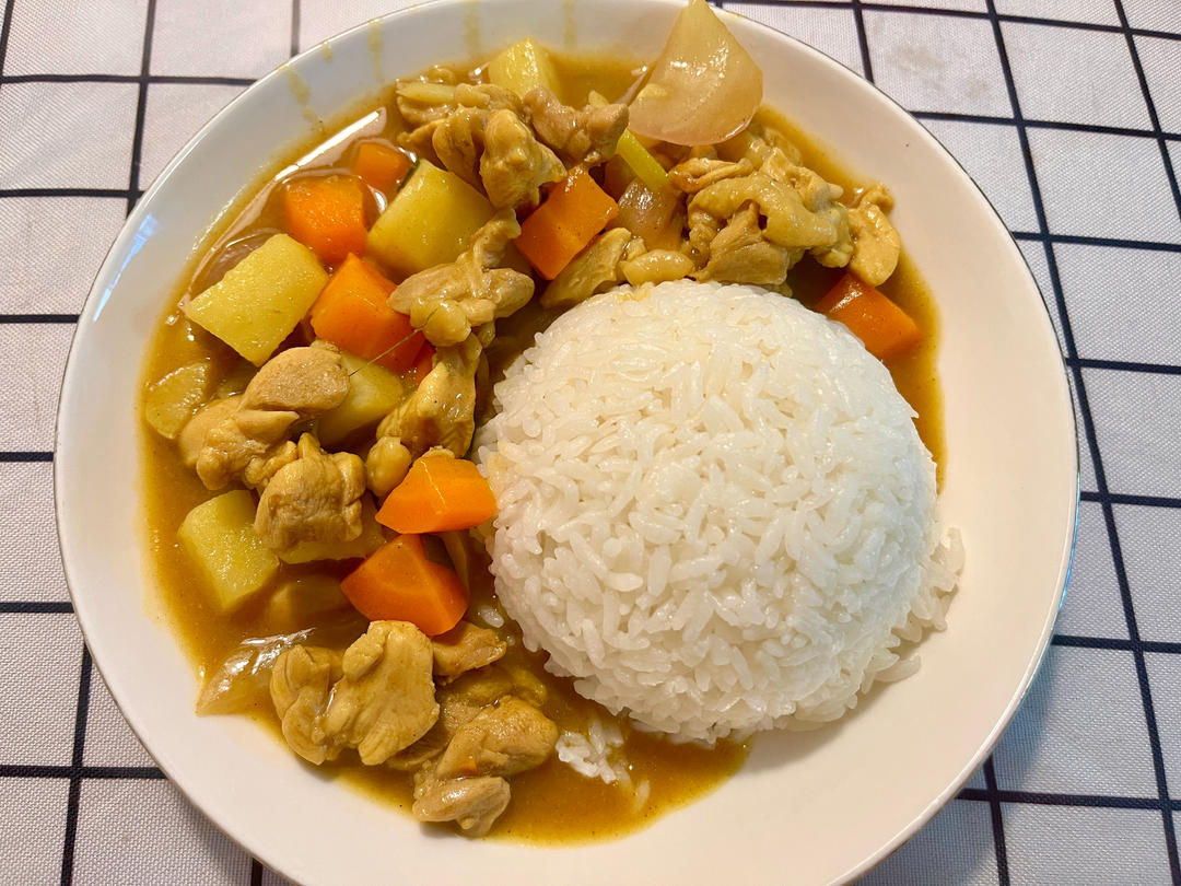 咖喱鸡肉饭