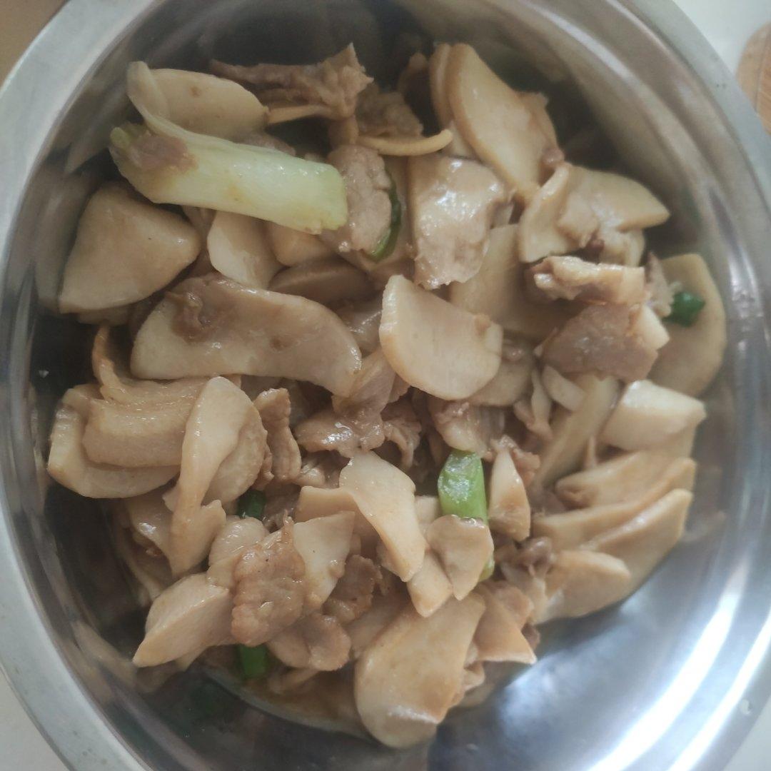 杏鲍菇炒肉片