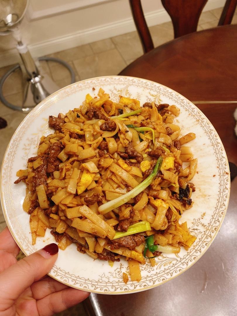 港式茶餐厅的干炒牛河