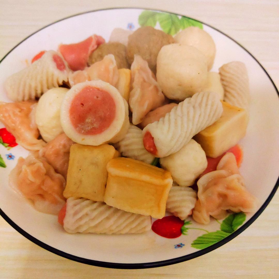 火锅丸子生菜汤