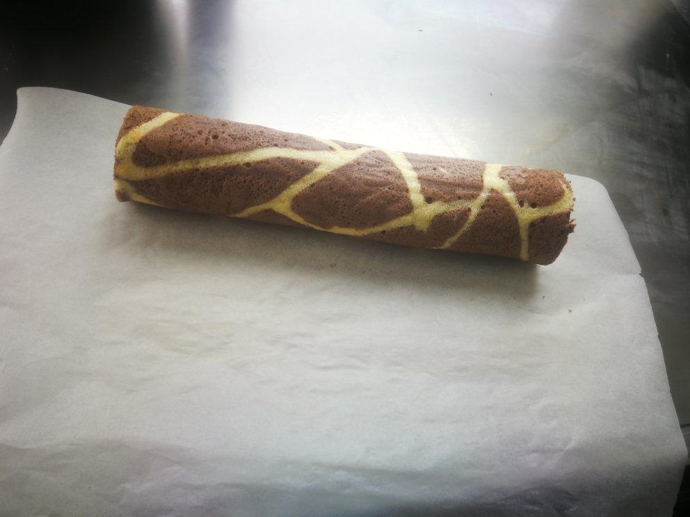 长颈鹿蛋糕卷（小四卷改编）