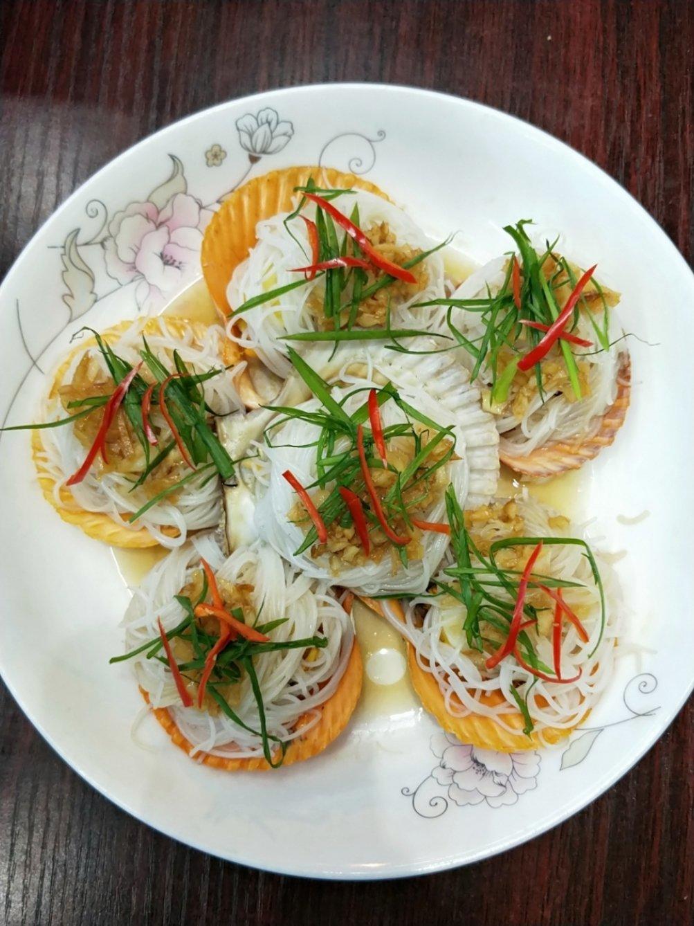 蒜蓉粉丝蒸扇贝