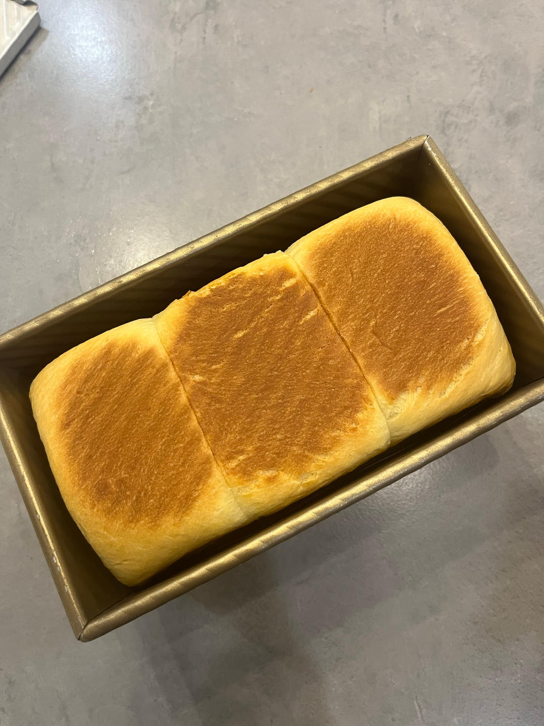 吐司，奶香手撕面包，超级香浓