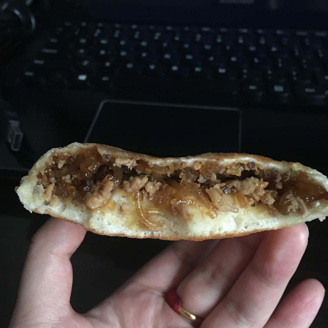 猪肉大葱馅饼