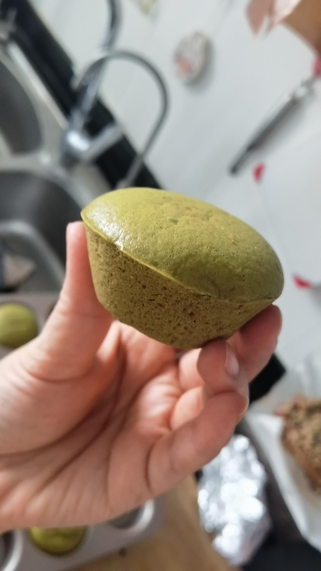 抹茶纸杯蛋糕，适合24连、20连模具，不塌不裂不回缩一次成功