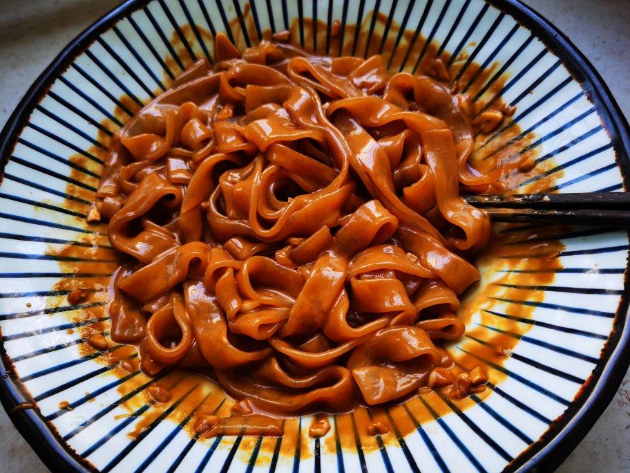 超级过瘾好吃到流泪麻辣拌宽粉