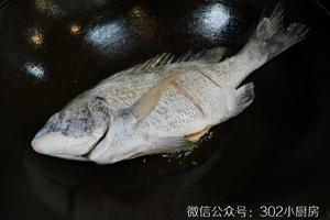 【0535】葱烧黑翅鱼（黑鲷鱼）  <302小厨房>的做法 步骤7