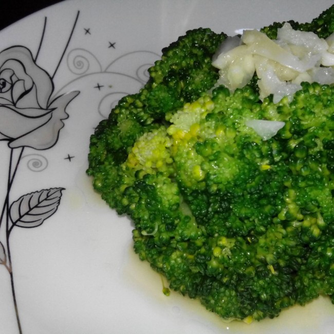 蒜蓉西兰花