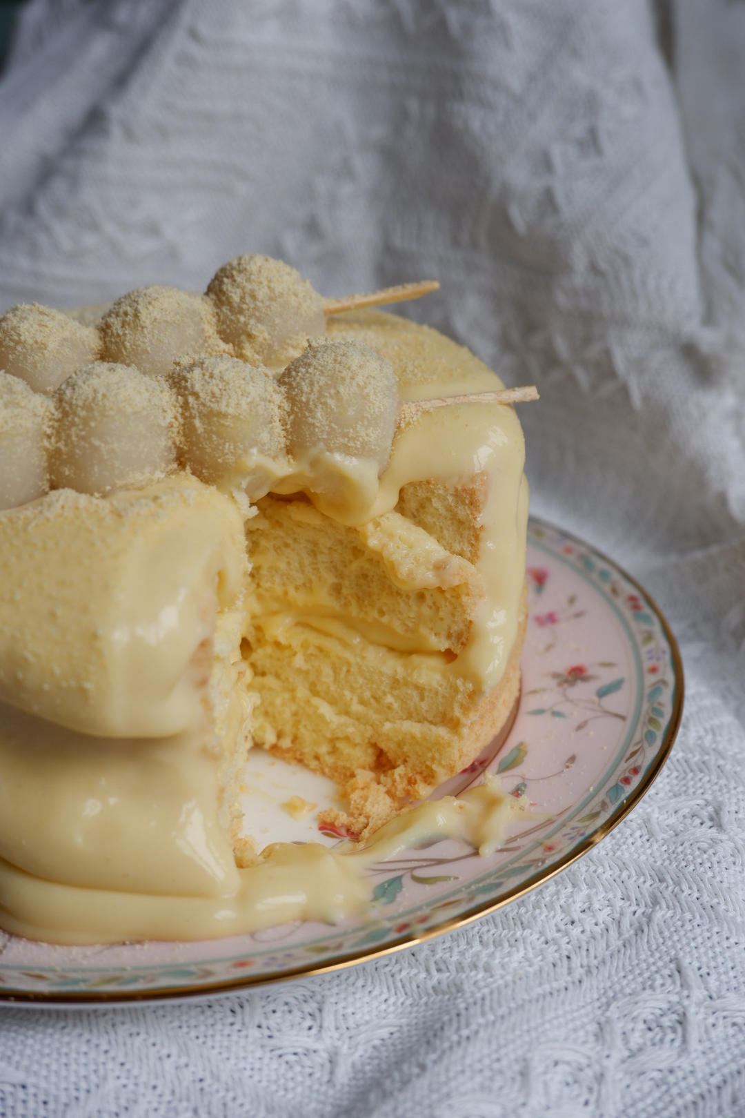 好吃到舔盘子的【白玉豆乳爆浆蛋糕】