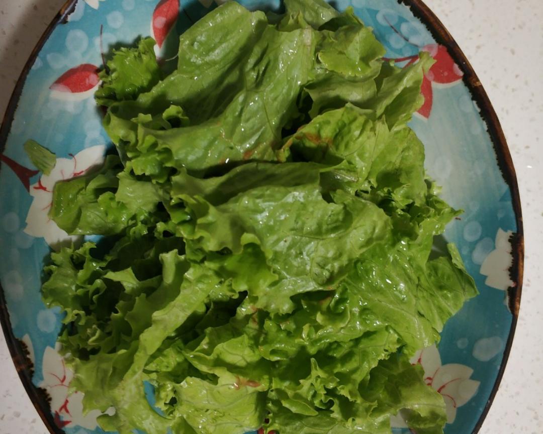 两分钟搞定的超好吃凉拌生菜的做法