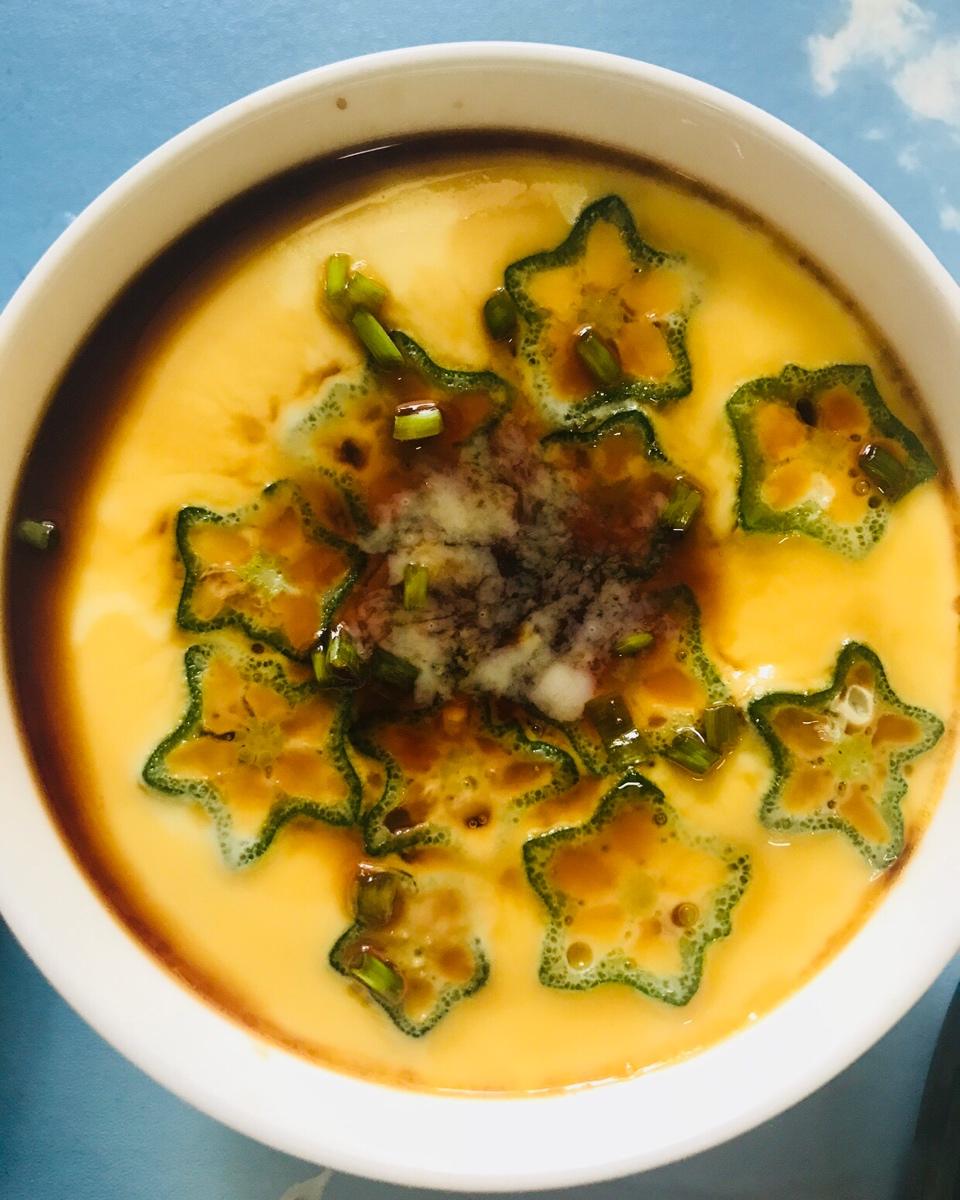 颜值控-做一朵开在碗里的花秋葵蒸水蛋