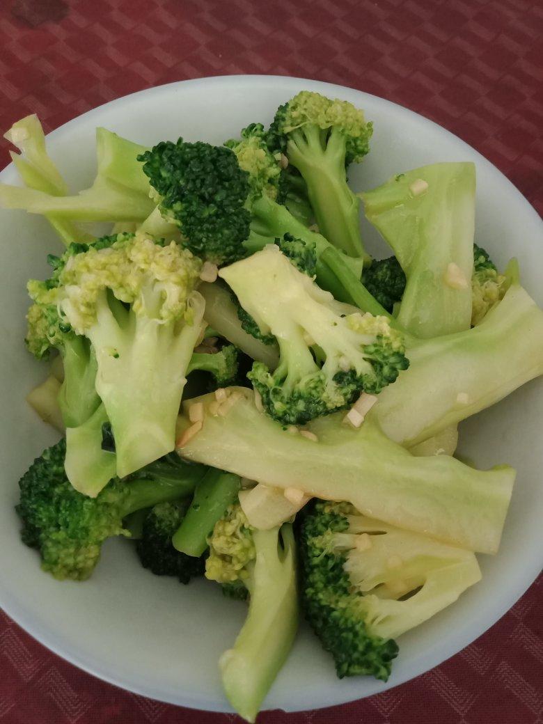 蚝油蒜蓉西兰花