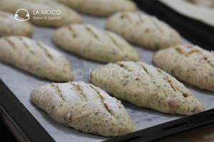 四月有肉-培根橄榄高纤面包的做法 步骤10