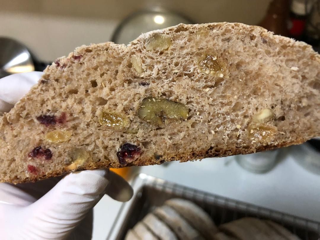 全麦核桃蔓越莓健康软欧包