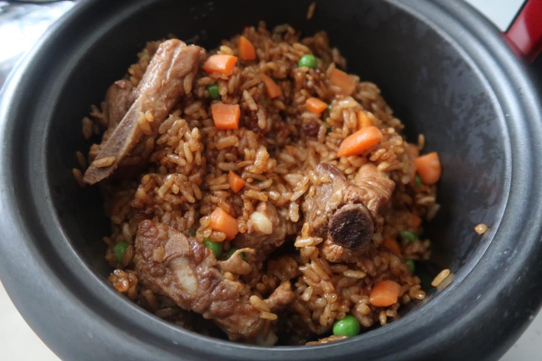 电饭锅版排骨焖饭