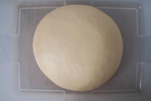 超软牛奶小面包的做法 步骤6