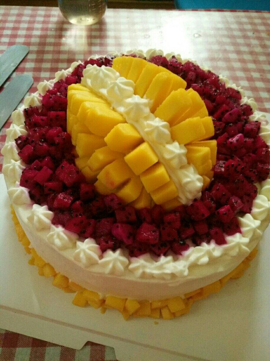 8寸水果生日蛋糕