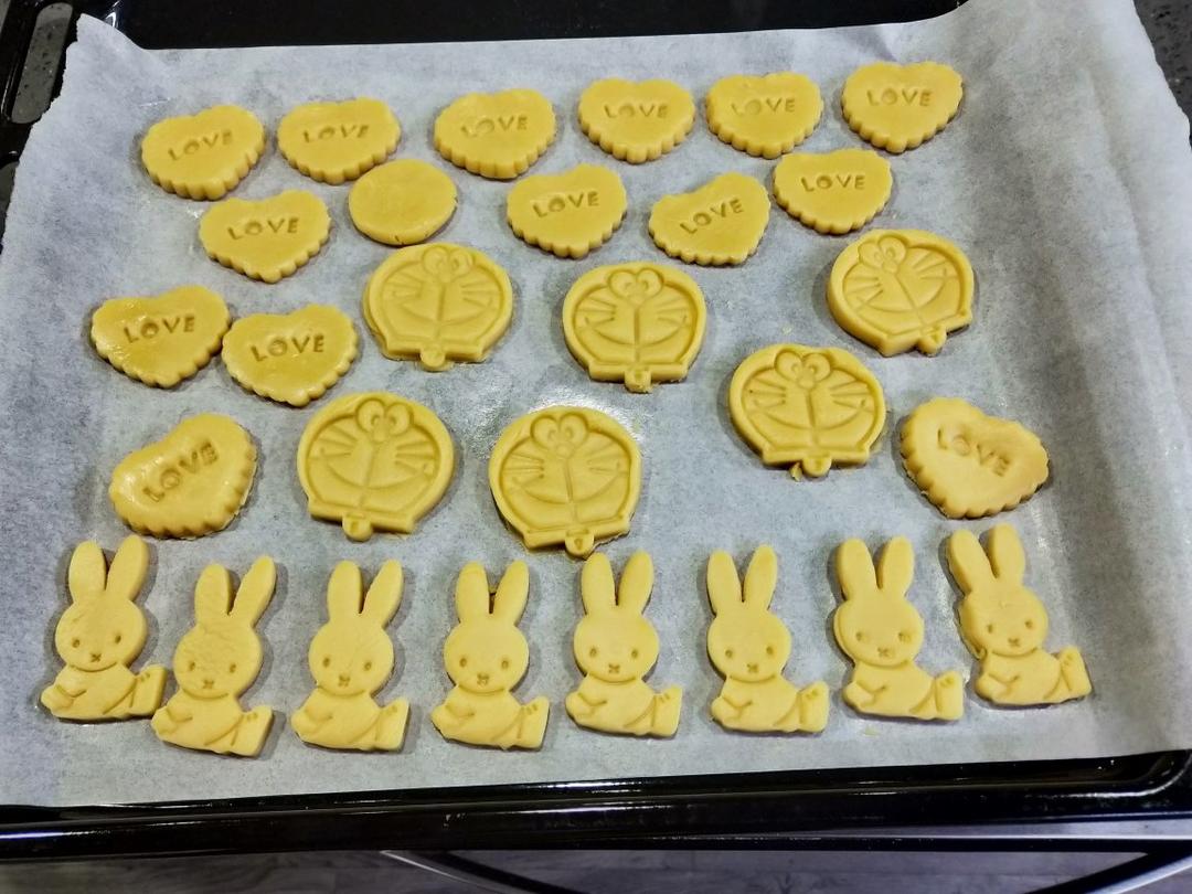 动物奶香小饼干