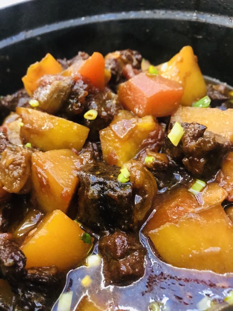 番茄土豆炖牛腩