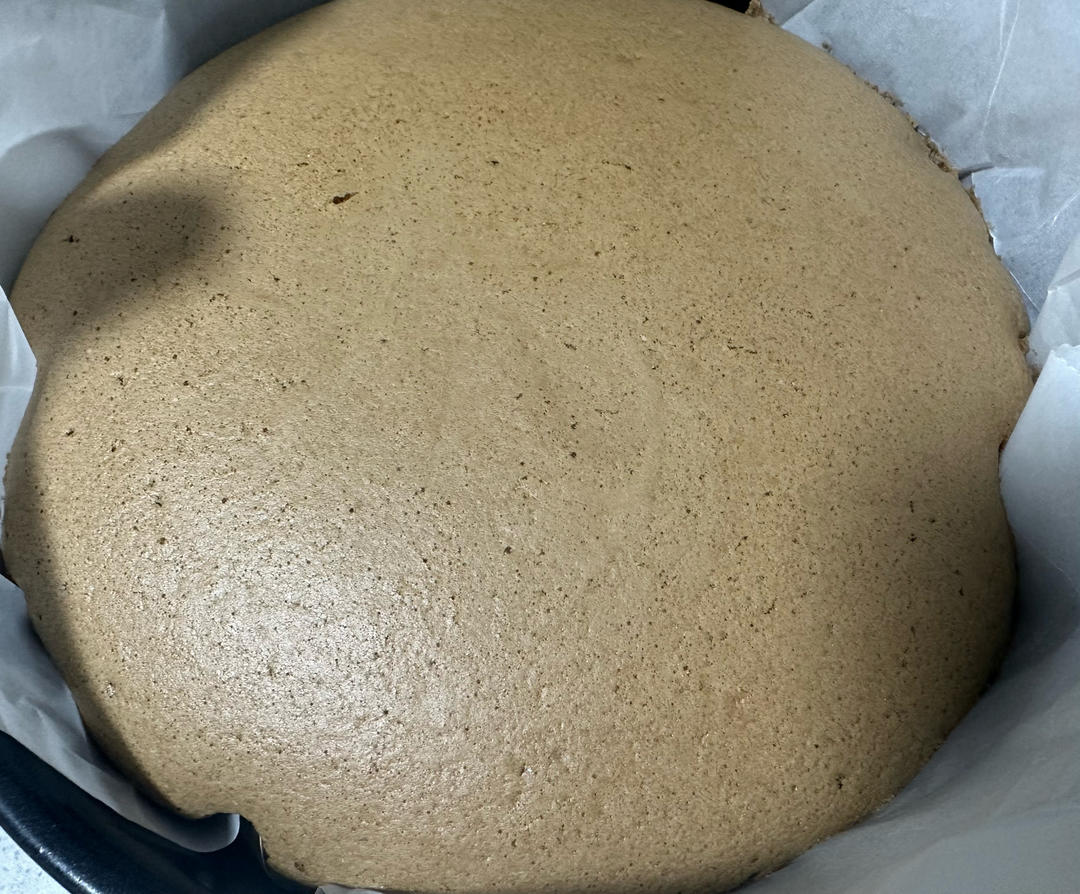 巧克力酱戚风蛋糕