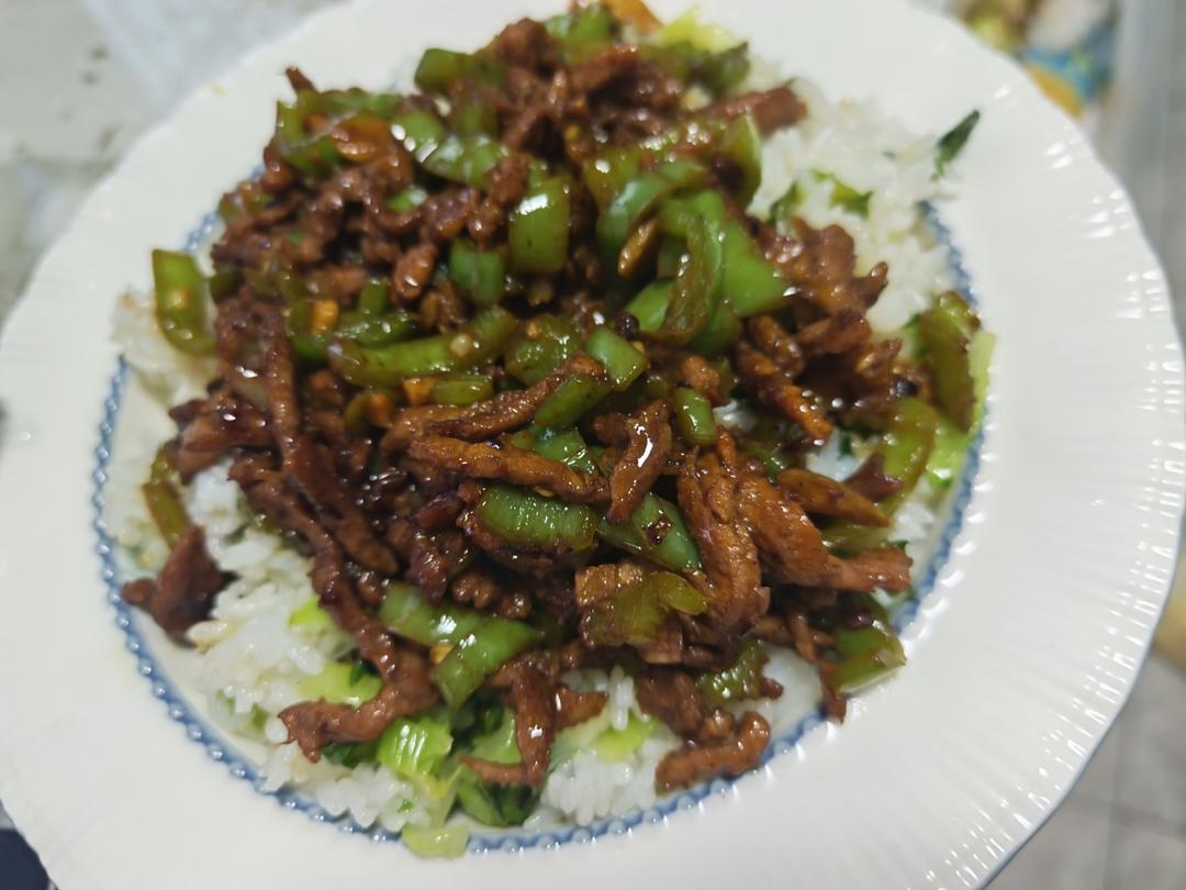 ㊙️超级下饭的青椒炒肉丝❗️吃三碗饭都不够