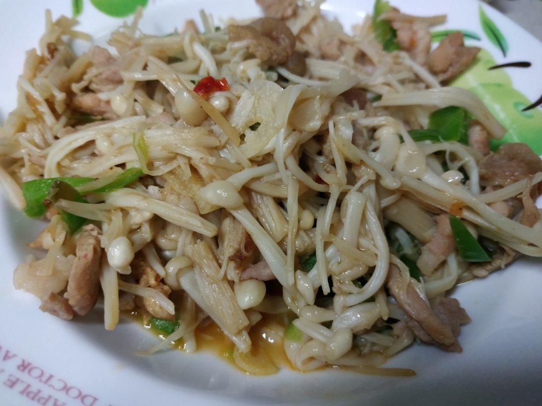 金针菇炒肉