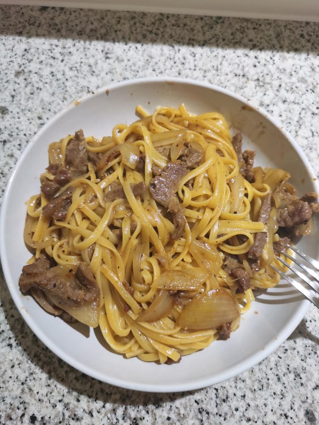 比餐厅好吃的黑椒牛柳意面🍝零失败简单教程