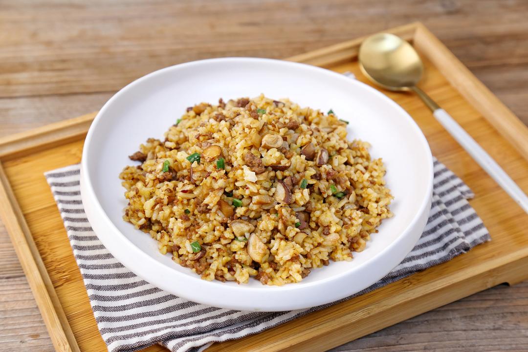 姬松茸牛肉烩饭