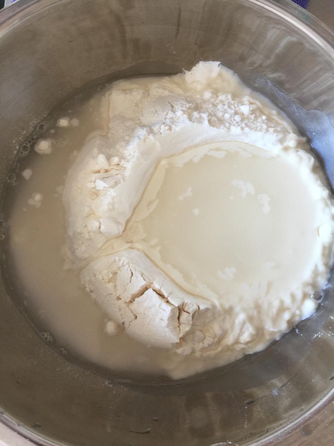 纯奶手撕吐司的做法 步骤1