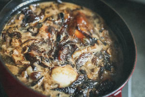 铸铁锅版台式卤肉饭（自制洋葱酥）的做法 步骤5