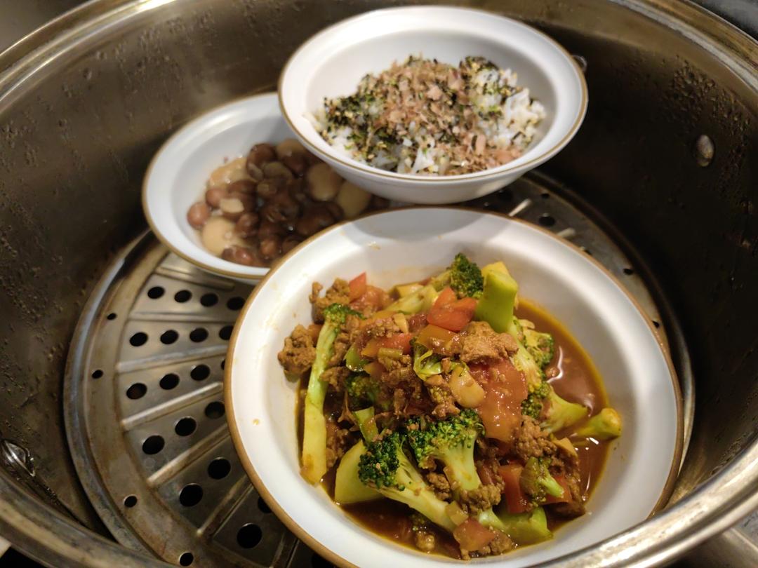 🥯🍳🥞🌮🍑🍏🍉🥬🥦小家伙爱的餐点记录