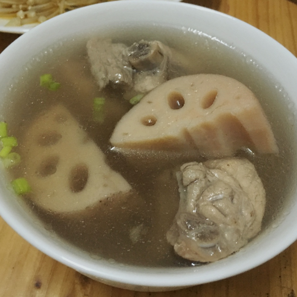 排骨莲藕汤