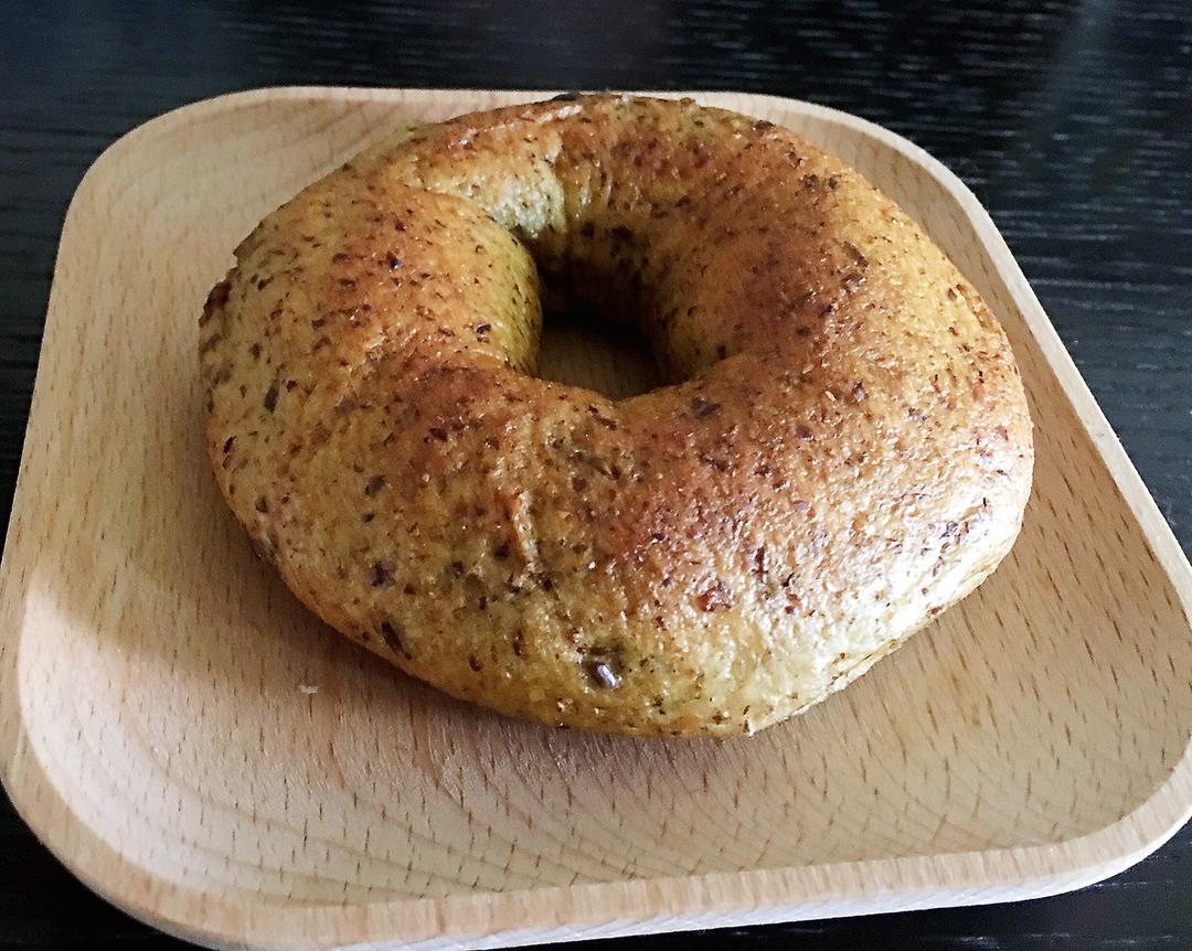 daiyu带鱼做的亚麻籽麦麸贝果