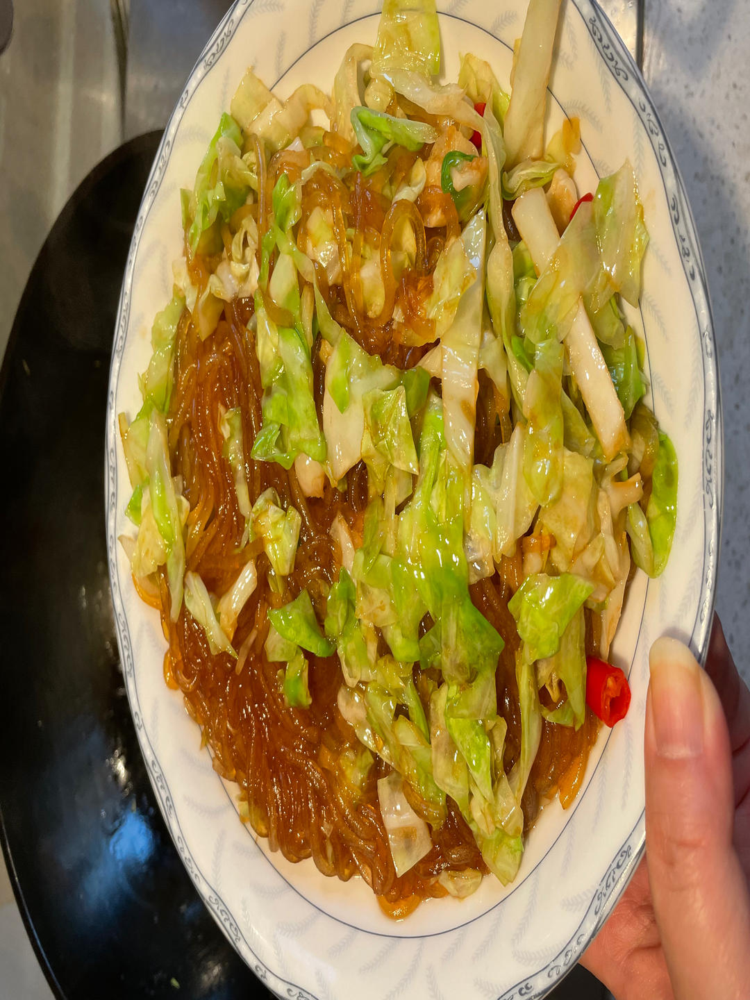 大厨教你“包菜炒粉条”不粘锅好吃的做法
