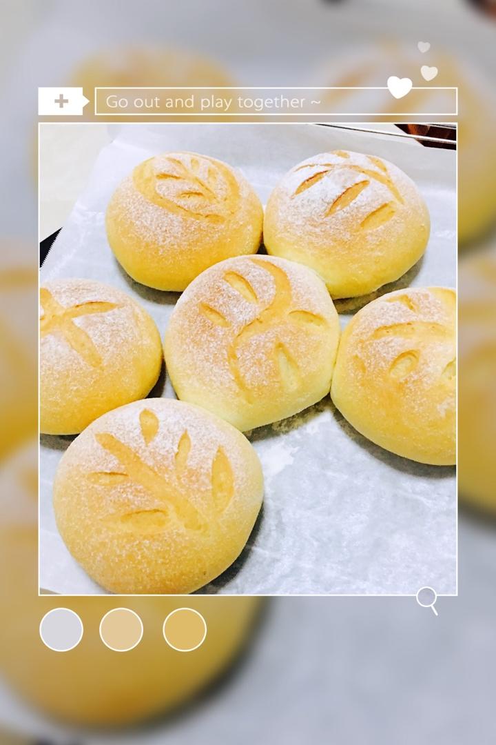 如棉花般松软的海苔肉松面包