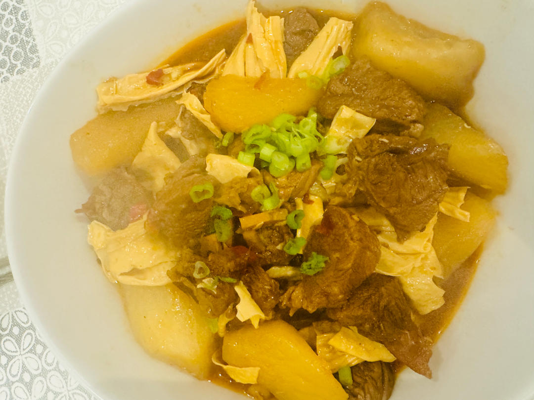 川味红油萝卜炖牛肉