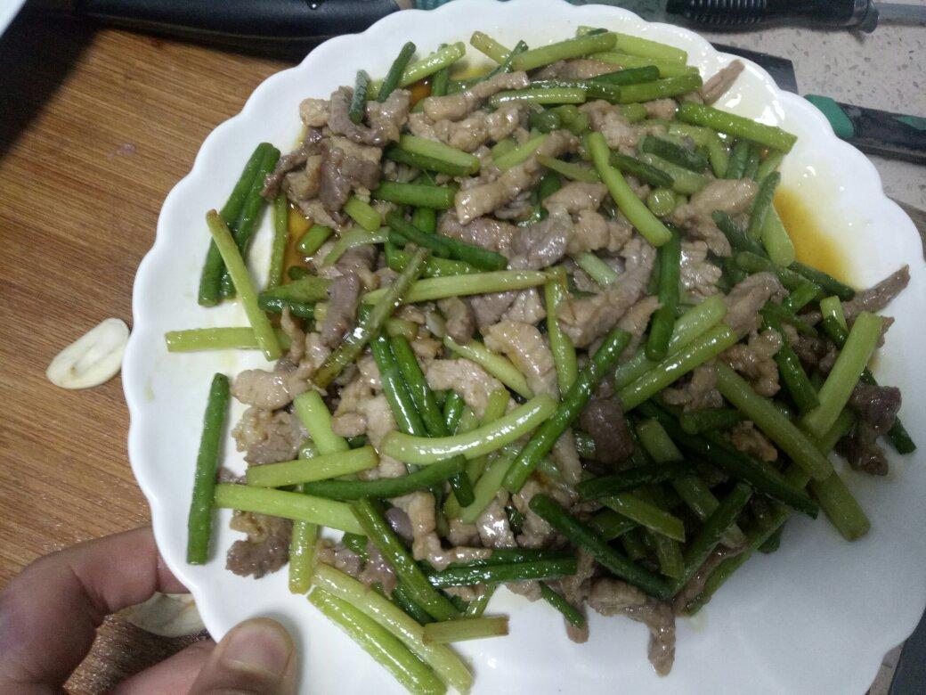 蒜薹炒肉丝