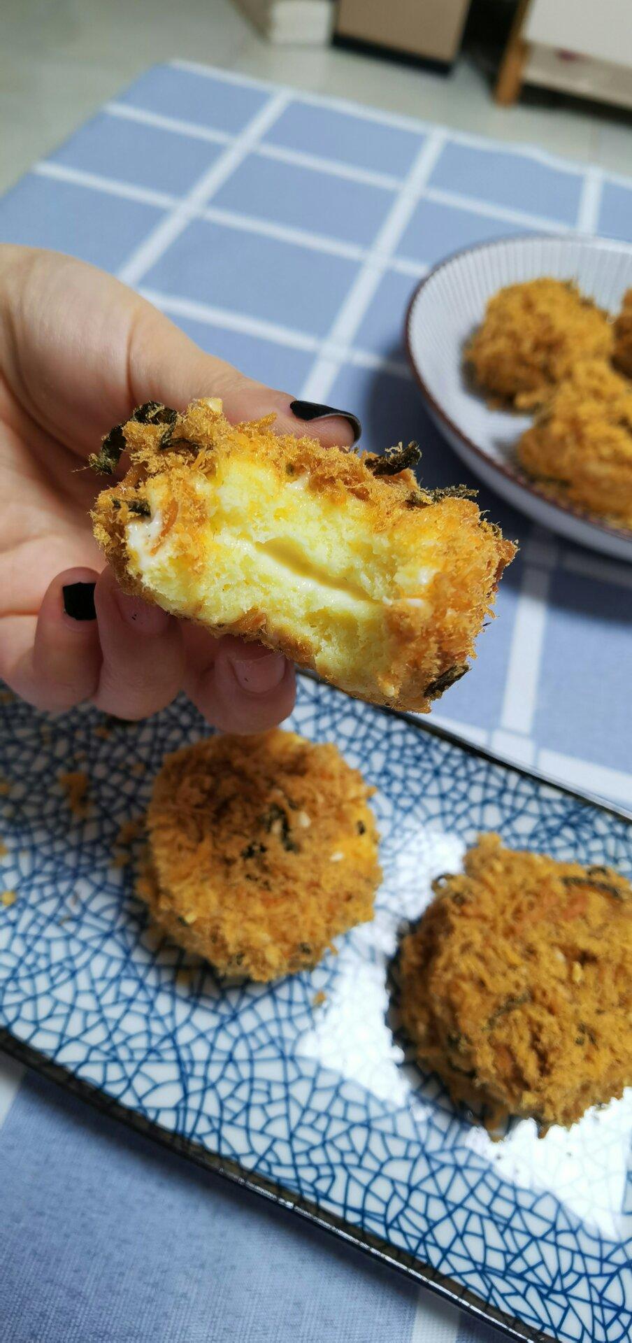 美味海苔肉松小贝