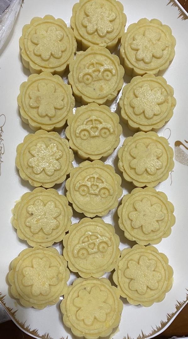 绿豆糕，加入炼乳味道真的好吃很多
