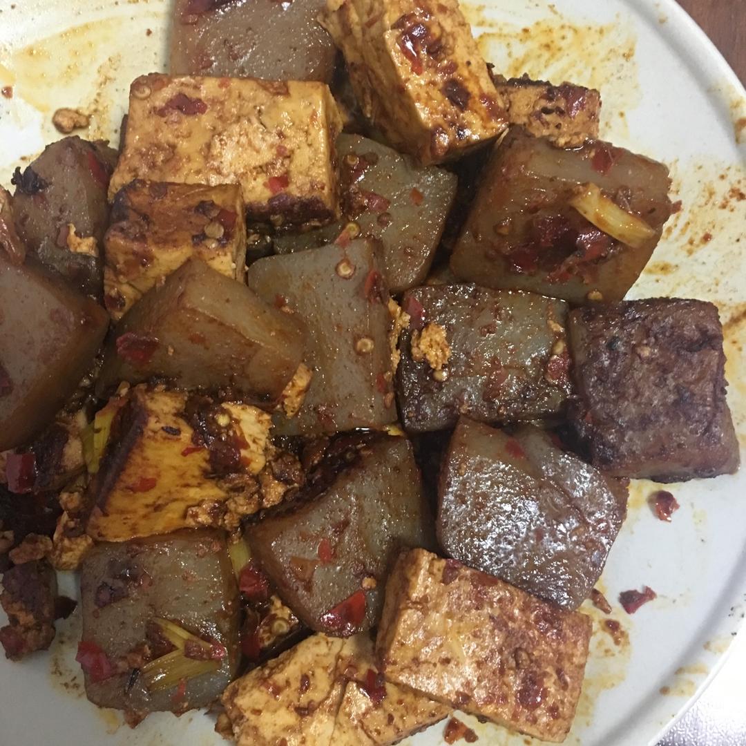 魔芋烧豆腐
