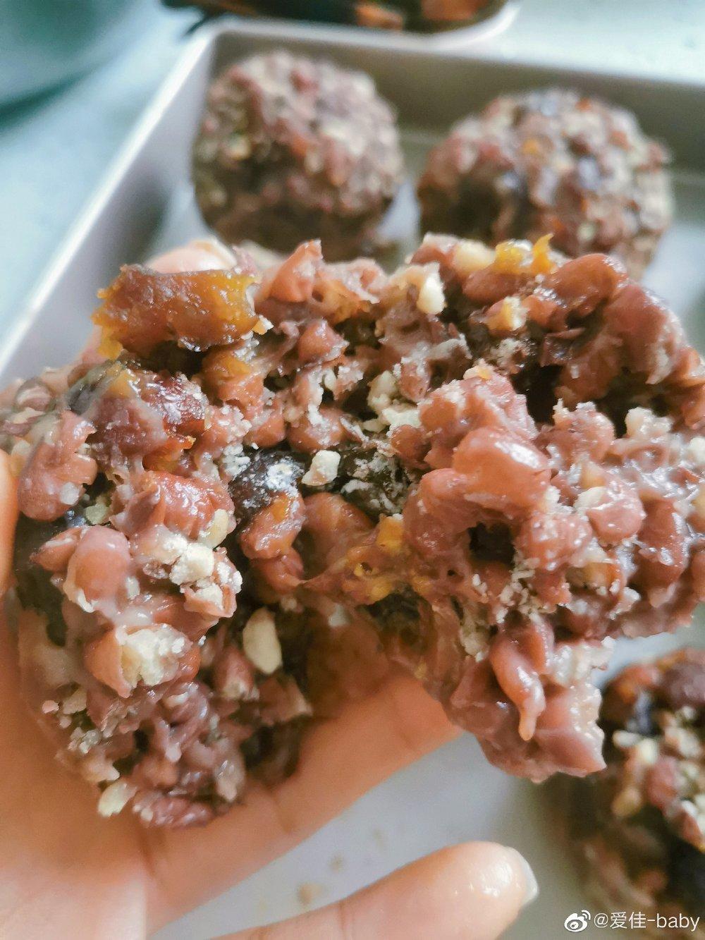 红豆枣子糯米团