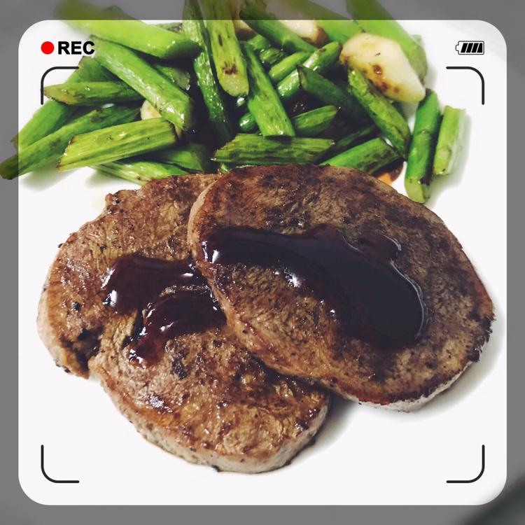 黑椒牛排