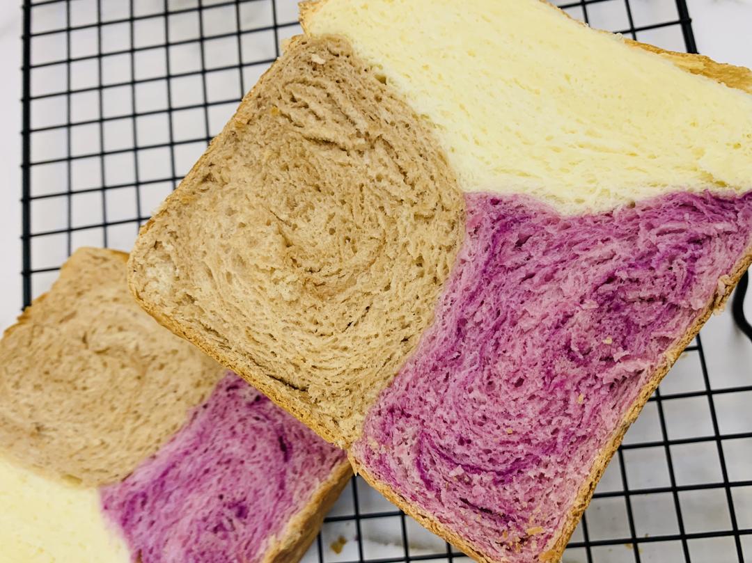 奶香三色土司的做法