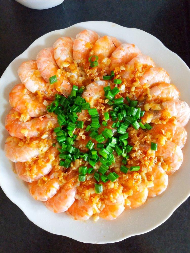 虾最美味的吃法必须是这个——蒜蓉蒸虾（多动图，孔瑶的食谱）