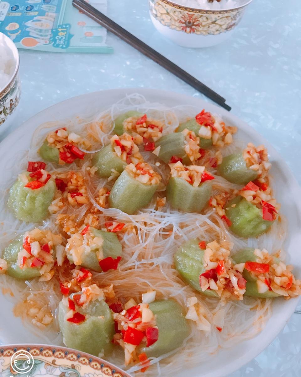 蒜蓉粉丝蒸丝瓜