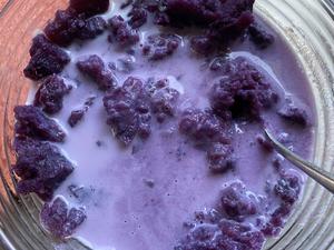 超简单-紫薯泥奶茶/鲜奶的做法 步骤3
