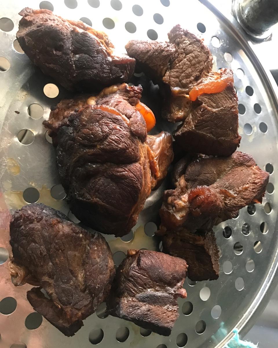 卤牛肉