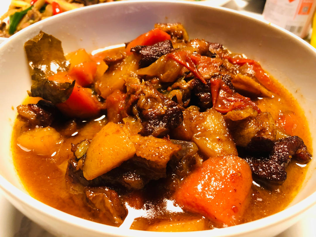 番茄土豆炖牛腩