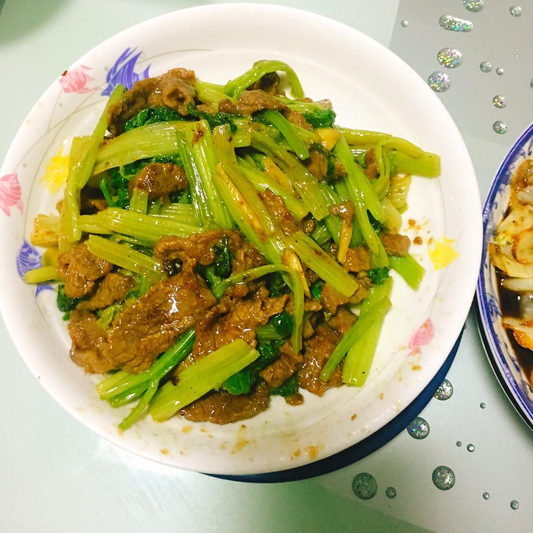 芹菜炒牛肉
