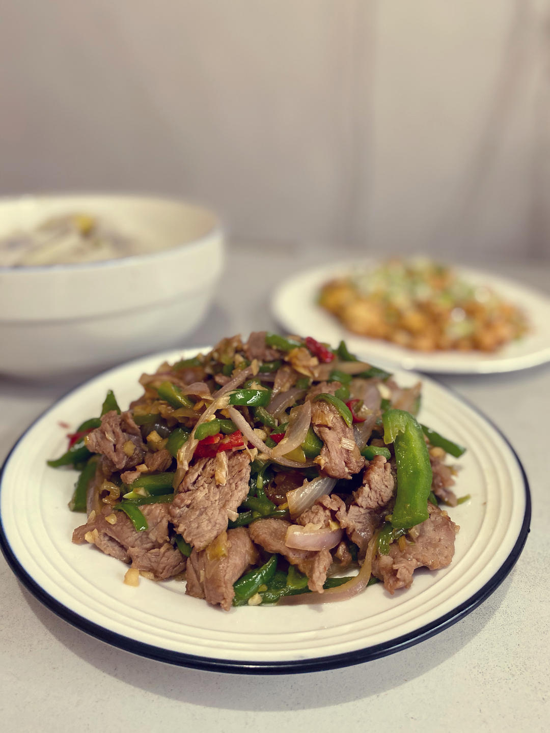 小炒黄牛肉，肉嫩味香！太好吃了简直是米饭杀手！